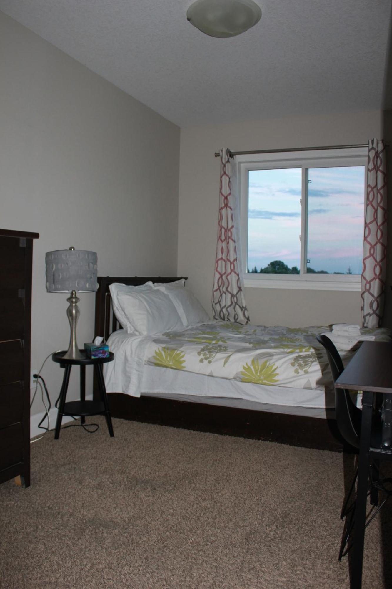Boardwalk Homes - Executive Guest Rooms & Townhomes Kitchener Eksteriør bilde