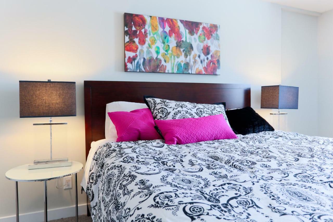 Boardwalk Homes - Executive Guest Rooms & Townhomes Kitchener Eksteriør bilde